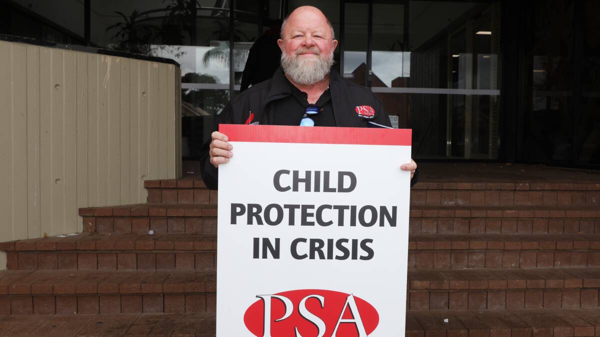 Tom Hooper is the regional organiser for the PSA protest among child protection case workers on May 8. PIcture by Tom Dennis