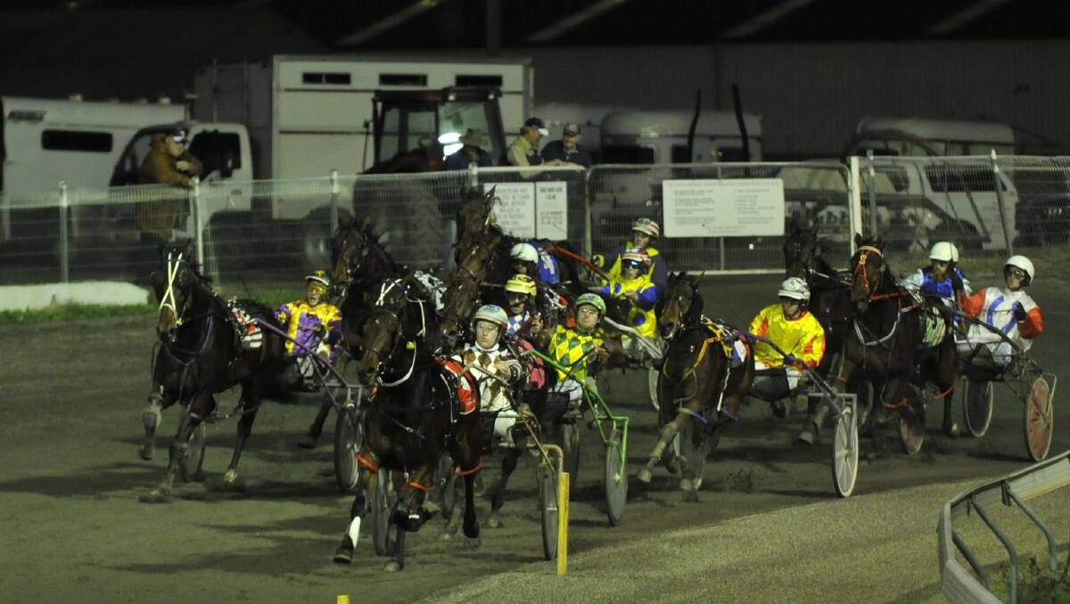FREE ENTRY: Wagga Harness Racing Club (WHRC) has opened its gates for free admittance to 29 of its 31 meetings for the year. Picture: Les Smith