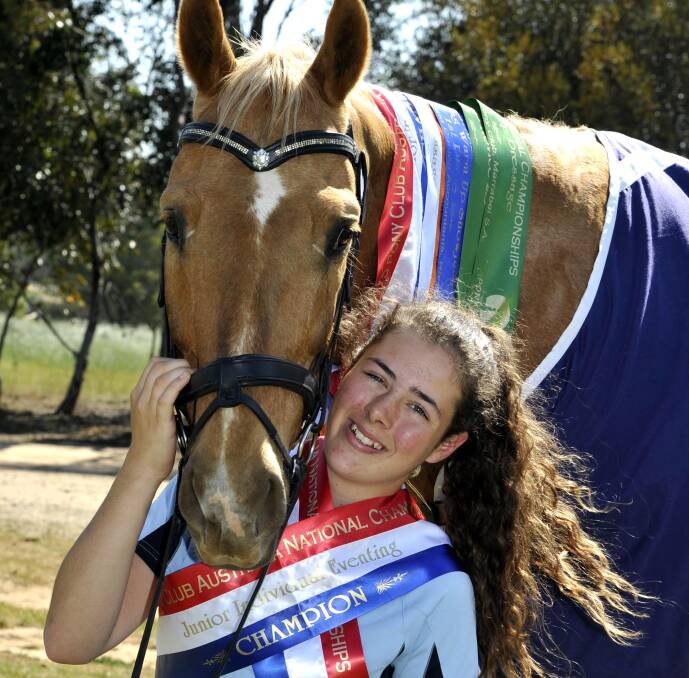SUCCESSFUL COMBINATION: Wagga schoolgirl Kirra Hubbard and Rosie's Rocafella at home on Tuesday. Picture: Les Smith
