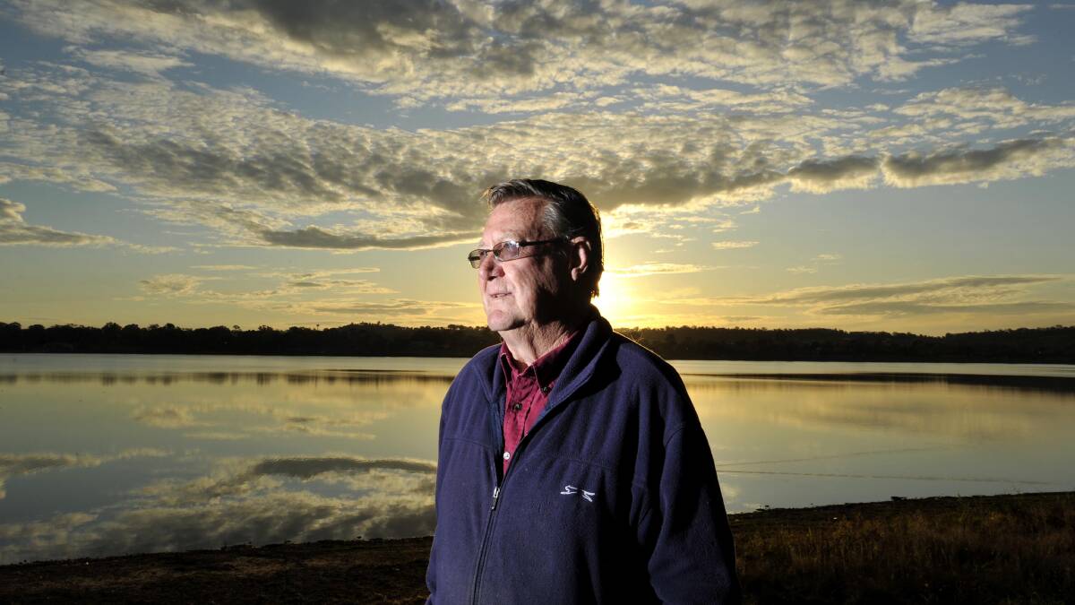 CALL TO ACTION: Long-time Lake Albert resident Ron Lewington wants to see Wagga City Council address concerns about water levels in the lake. Picture: Les Smith