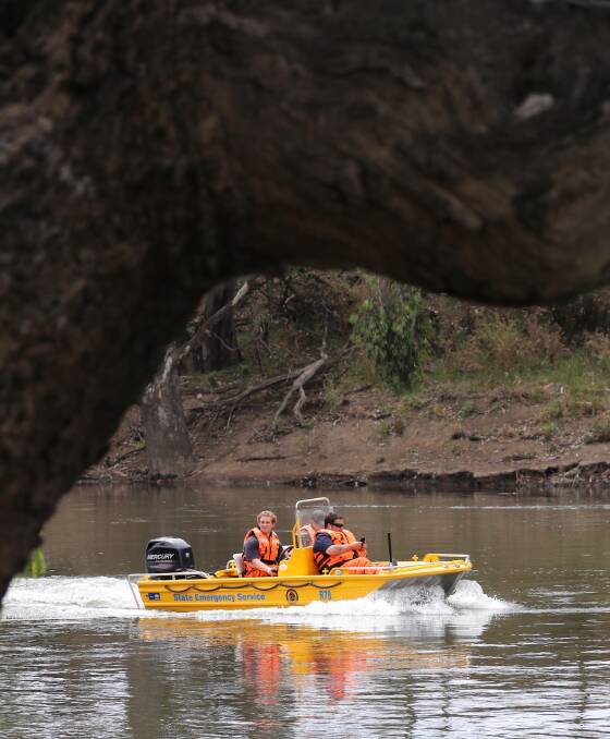 FINAL SEARCH: Police suspended the on-water search on Wednesday morning after a four day search yielded no result. Picture: Les Smith