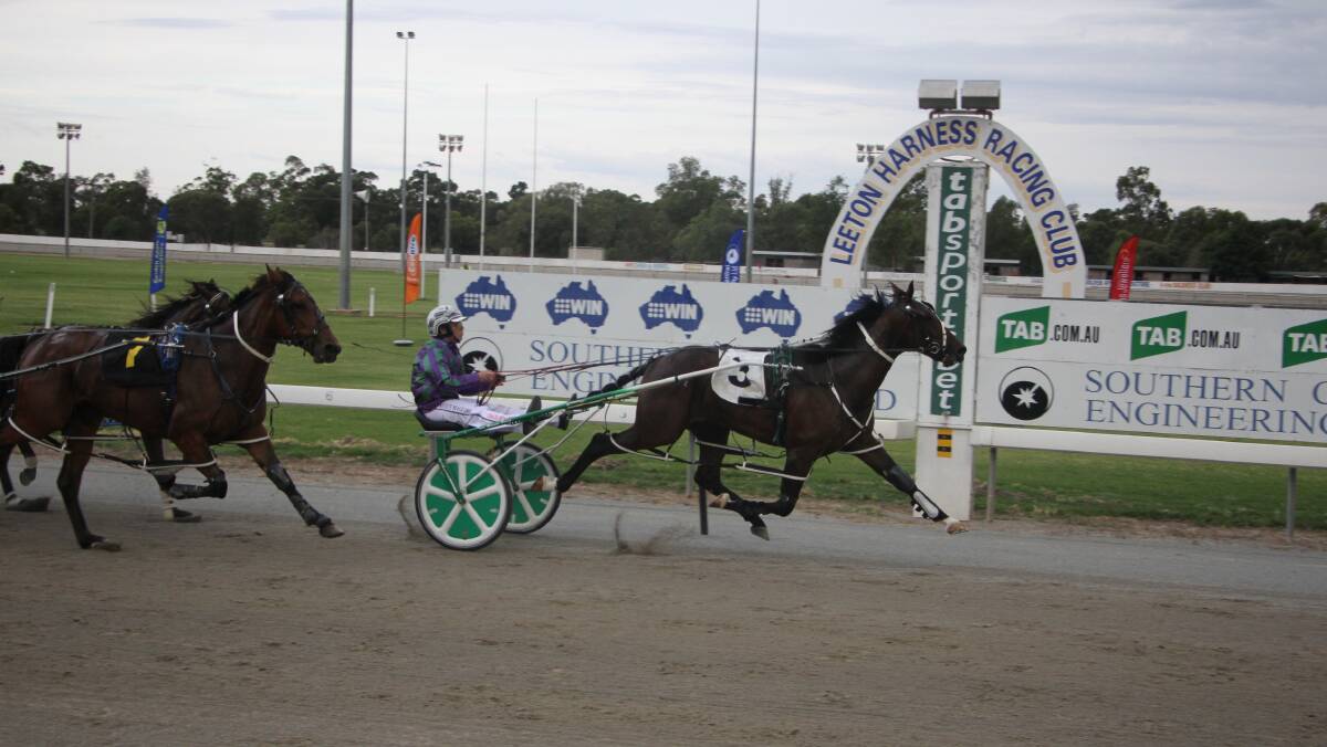 Corzin Change, pictured in the MIA Breeders Plate heat, resumes from an eight-month break at Leeton on Friday.