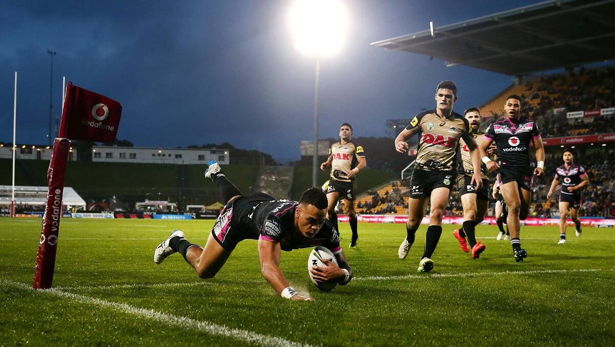 Warriors flier Ken Maumalo scores against Penrith. He scored two tries in Samoa's historic home Test against Fiji in October. Picture: Getty Images.