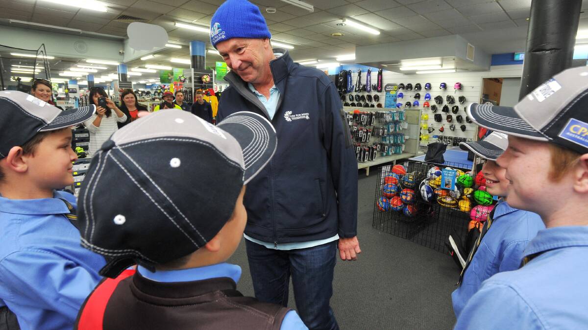 Neale Daniher's visit to Wagga to say thanks. Pictures: Kieren L Tilly