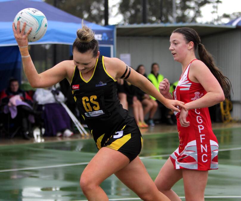 Wagga Tigers' Ella Finemore turned in a best-on-court performance despite a broken wrist in the A Grade grand final against Collingullie-Glenfield Park.  Picture: Les Smith