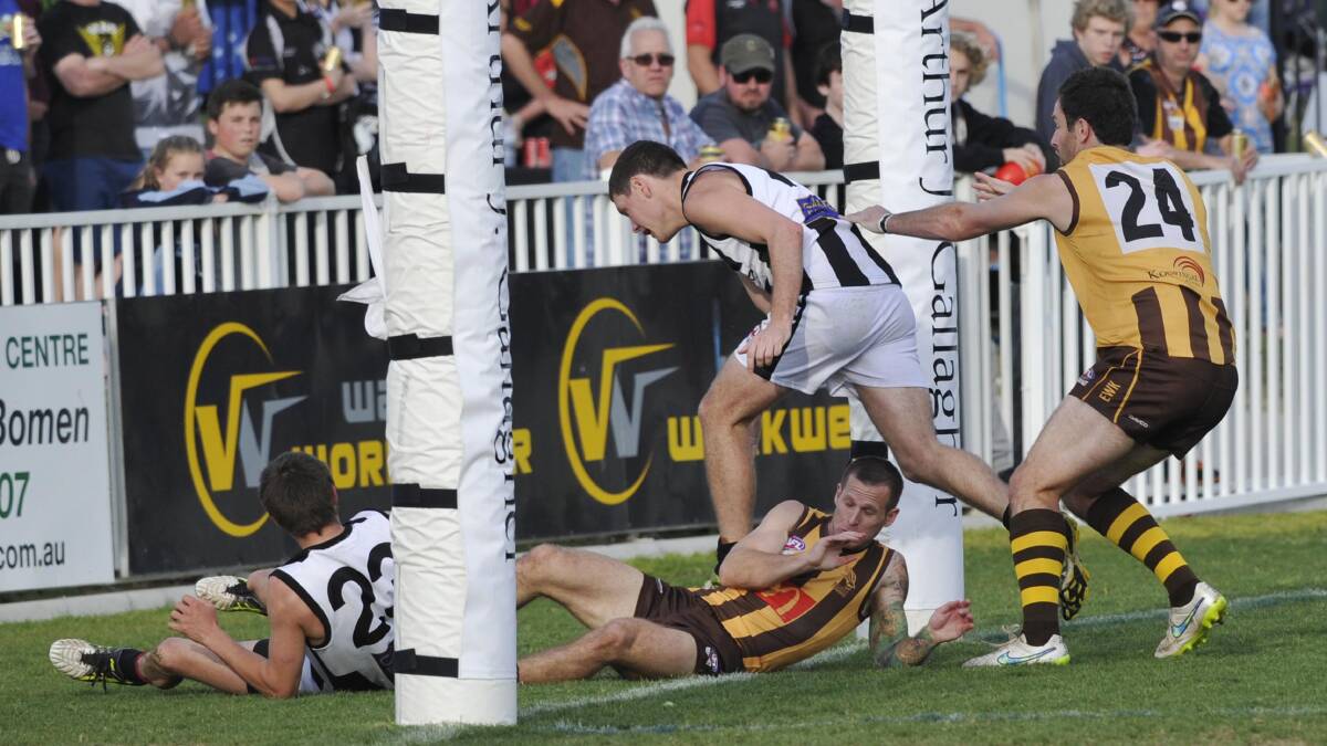 Memories of the Magpies' 2015 Farrer League grand final win against East Wagga-Kooringal. Pictures: Les Smith
