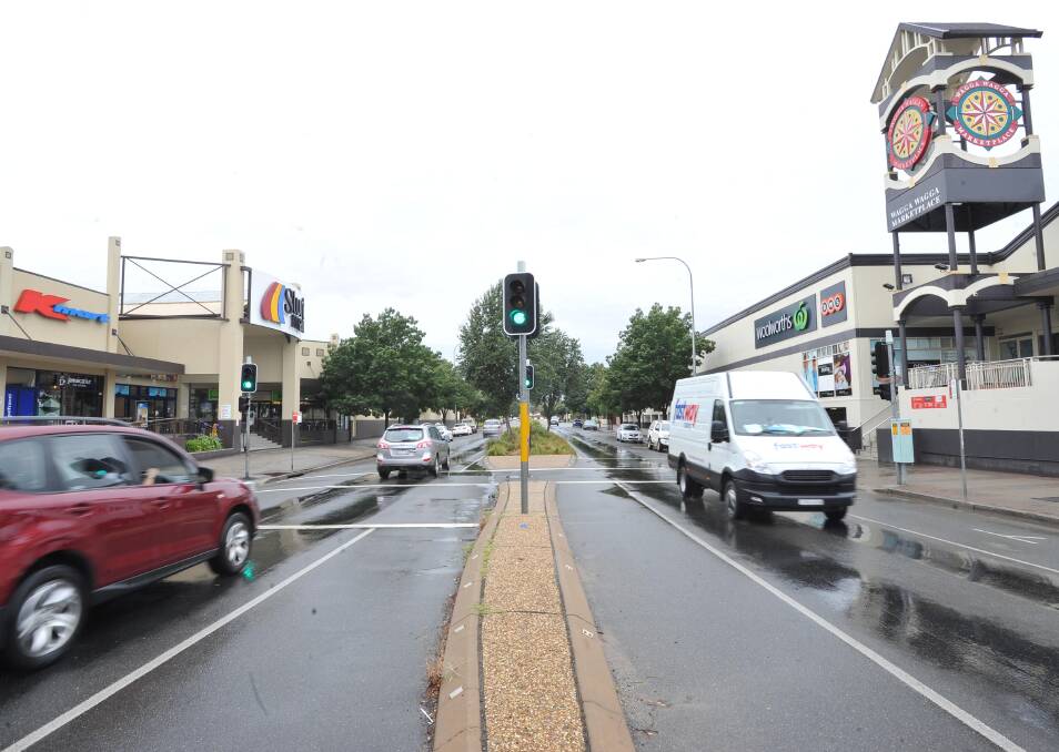 EASY FIX: Calls are mounting for an overhead bridge between the Sturt Mall and the Marketplace. 