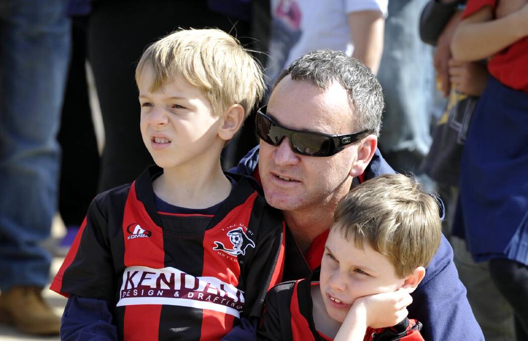 FAMILY MAN: Sharks' coach Michael Babic with his sons Jasper and Anderson in 2014. Picture: Les Smith
