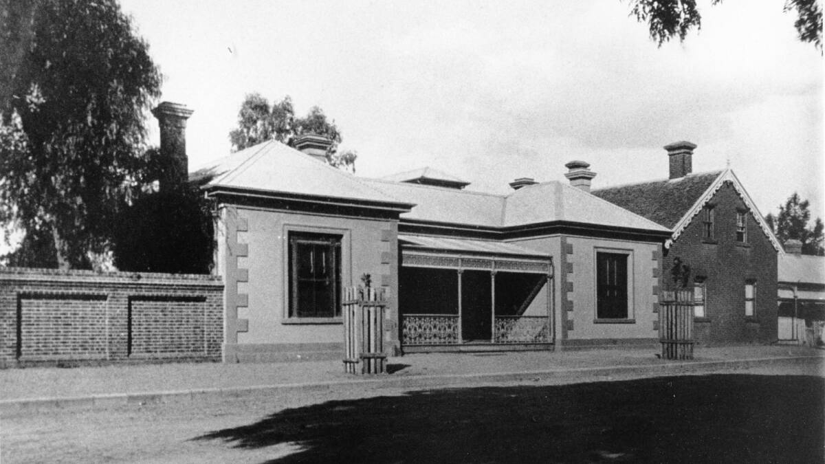 STILL STANDING: The Riverine Club on the corner of Sturt and Tarcutta streets about 1900. The Club opened in 1881 and is still trading today. Picture: RW5/103/32