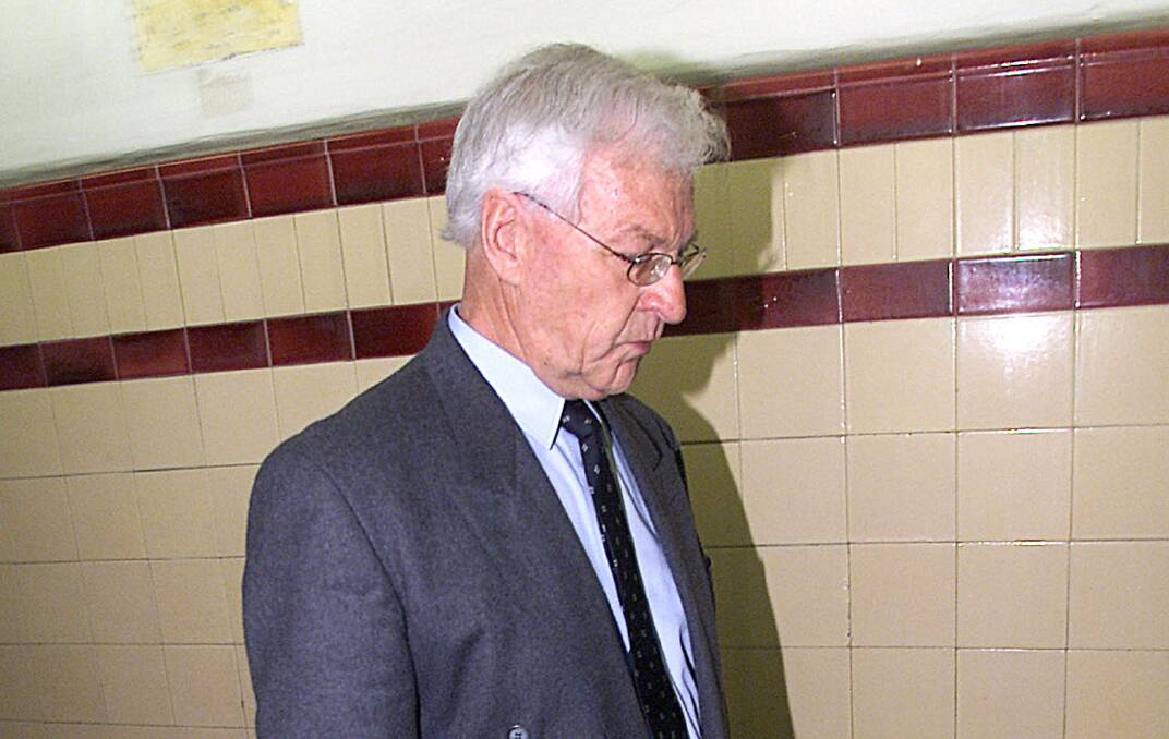 Vincent Kiss pictured in 2002 in a Sydney train station walkway during a pretrial hearing related to his abuse of young Catholic boys.