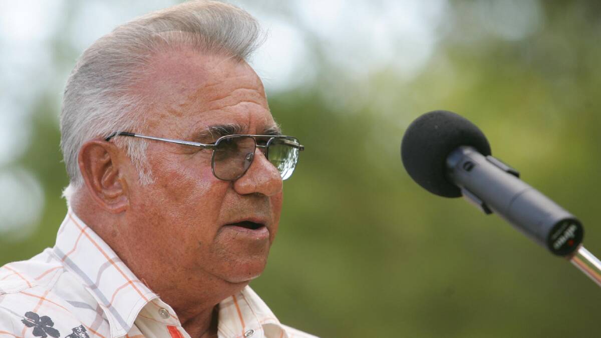 FREE TO SPEAK: Griffith's Stan Grant Sr has backed Joe Williams' individual choice to stay seated as the national anthem played at a civic ceremony.