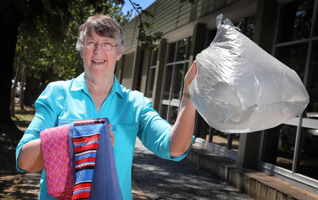 Kay Thomas from Boomerang Bags will help Wagga ditch single-use plastic bags in favour of a greener option. Picture: Les Smith