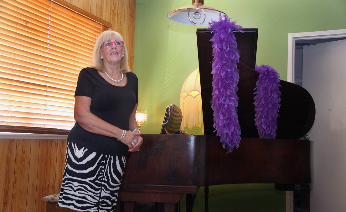 GOODBYE: Third-generation musician Annette Jones is hanging up her piano and heading off to the coast after decades entertaining the public.