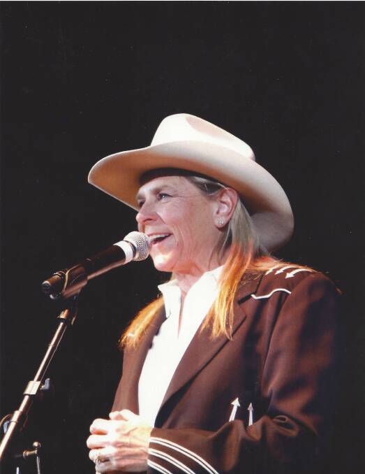 LEGENDARY TALE: Country music singer and acclaimed author Antha Belle Jett performs to a packed house. Picture: Supplied 