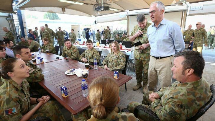 Prime Minister Malcolm Turnbull meeting troops at breakfast at Camp Baird ahead of his visit to Iraq. Photo: Alex Ellinghausen