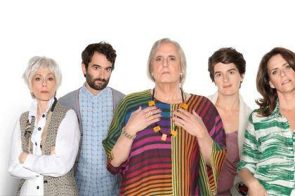Please explain: Why did Nine bury two episodes of the brand new award-winning <i>Transparent</i> at 10pm on Tuesday night?