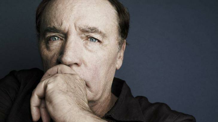 Getting the world to read: James Patterson donates to Australian and New Zealand bookstores. Photo: Supplied