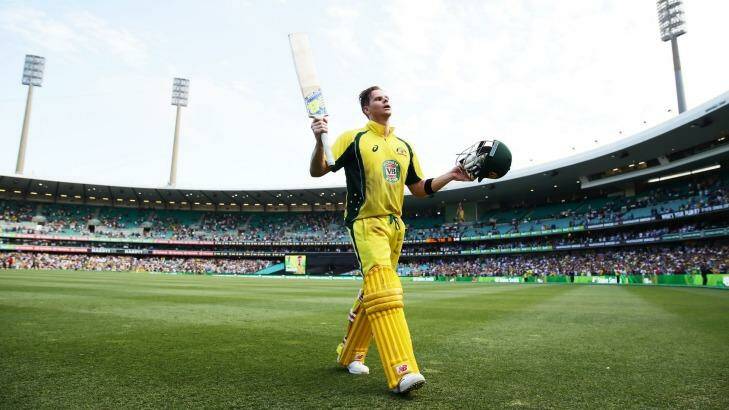 Record-breaker: Smith salutes the crowd after his superb 164. Photo: CA/Getty Images