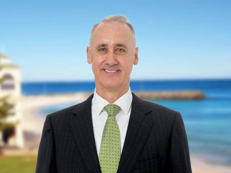 Liberal candidate David Honey is expected to easily win the safe conservative WA seat of Cottesloe.