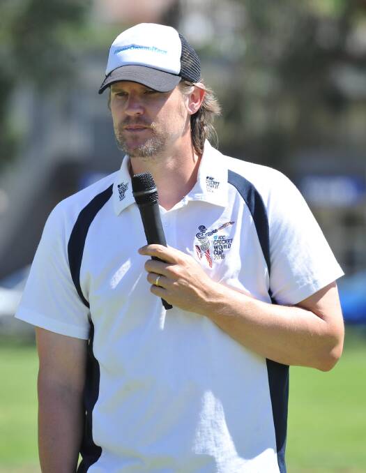Nathan Bracken speaks to members of the Wagga community at Bolton Park during the Destination NSW Home Ground Cricket Tour. Picture: Laura Hardwick