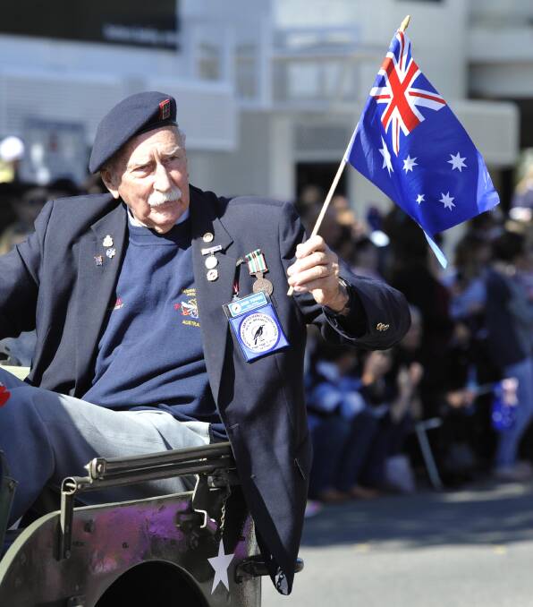 Anzac Day march down Baylis Street. World War II veteran Bob Toose. Picture: Les Smith