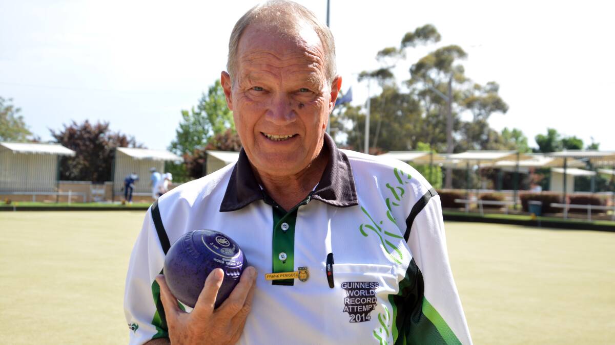 Bowls devotee visits Wagga for world record attempt