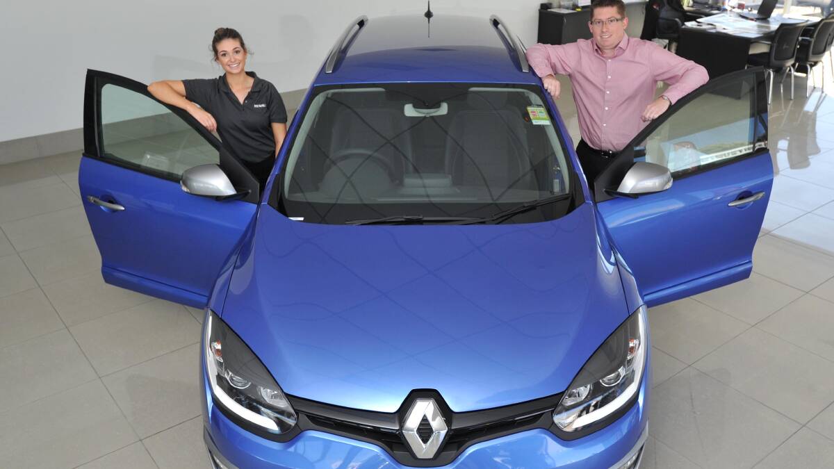 OPENING ITS DOORS: Thomas Brothers business development managers Natalie Smith and Wade Harriman welcoming Renault's introduction to the Wagga car market. Picture: Michael Frogley
