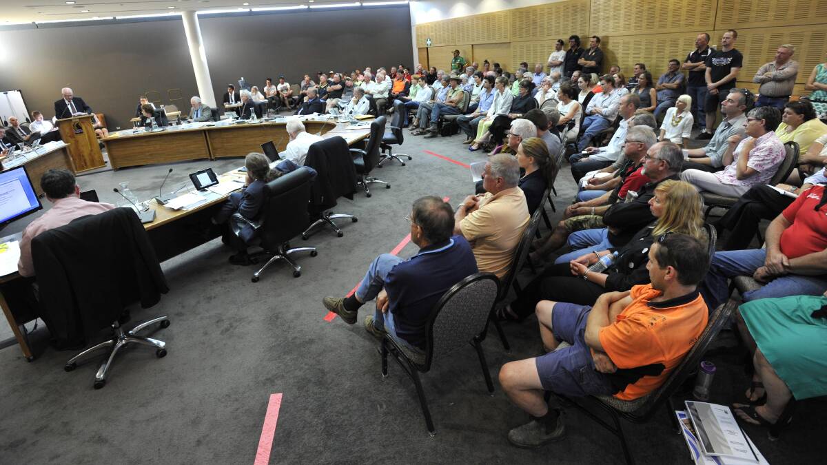 About 150 people fill Wagga Council's policy and strategy meeting to hear parties for and against the proposed Wokolena motorsport complex development. Picture: Les Smith