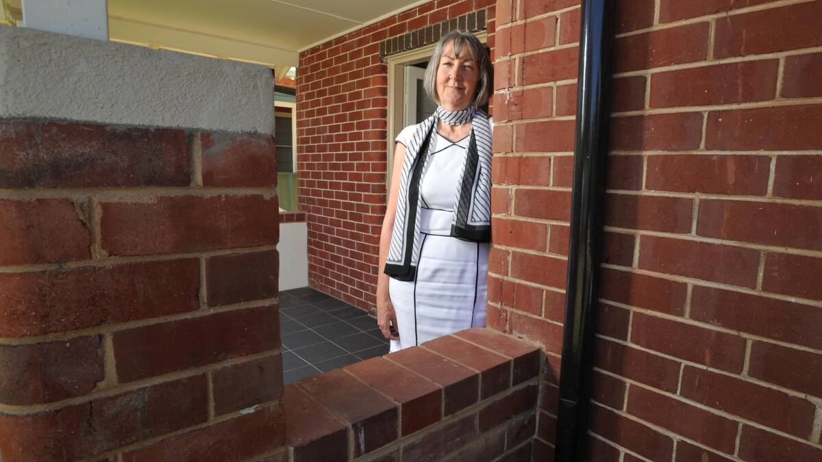 Helen Davis of Wagga's Davis Real Estate believes Wagga investment is ideal for its long-term revenue. Picture: Michael Frogley