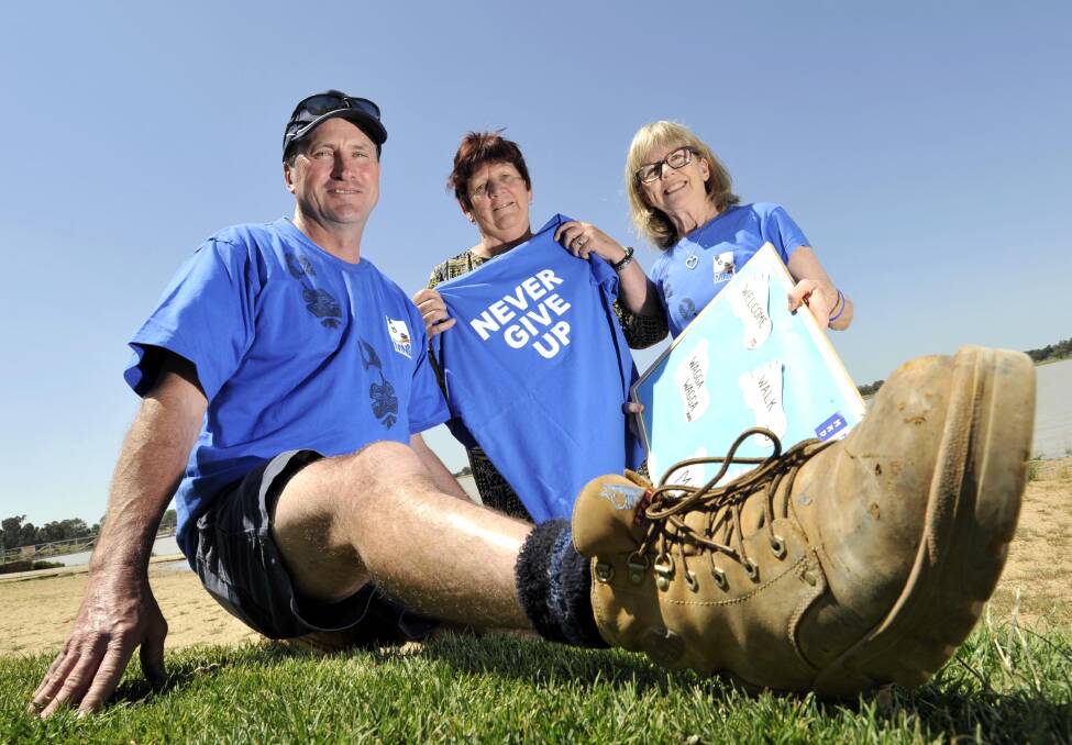 Walk to D'feet MND organiser Pat O'Hara (right), along with friends Les Gray and Jeanie Nestdale, will be walking around Lake Albert to raise money for research into the disease on Sunday. Picture: Les Smith