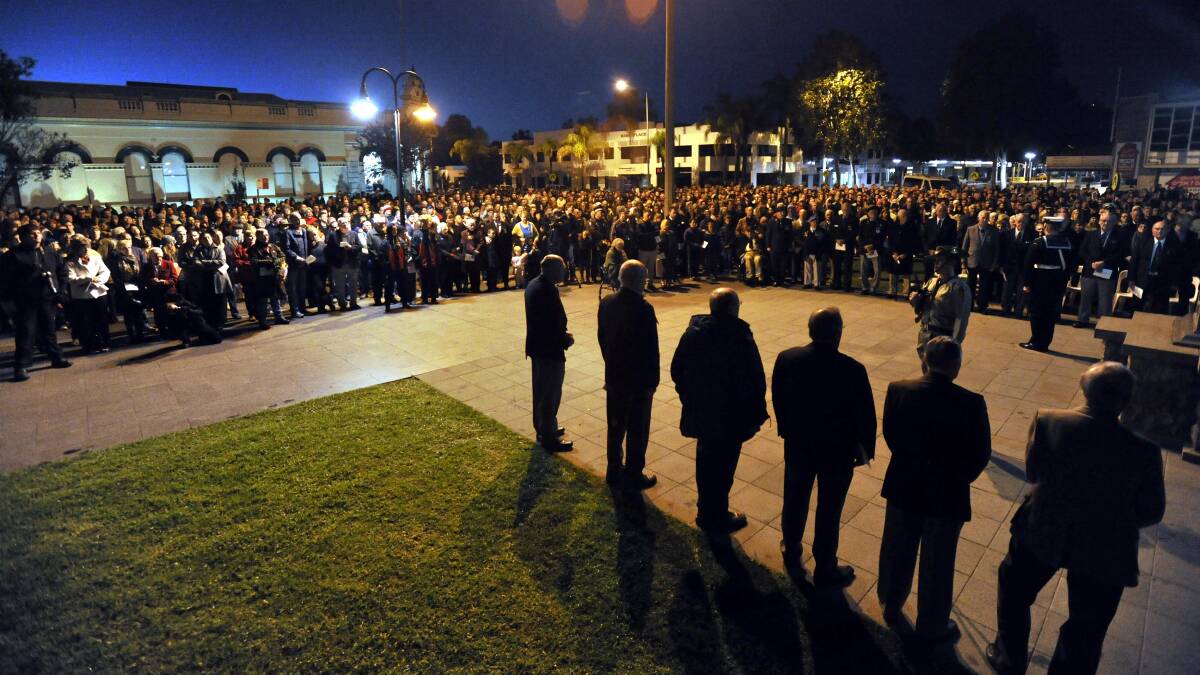 This year's dawn service was one of the largest seen in Wagga in recent years. Picture: Les Smith