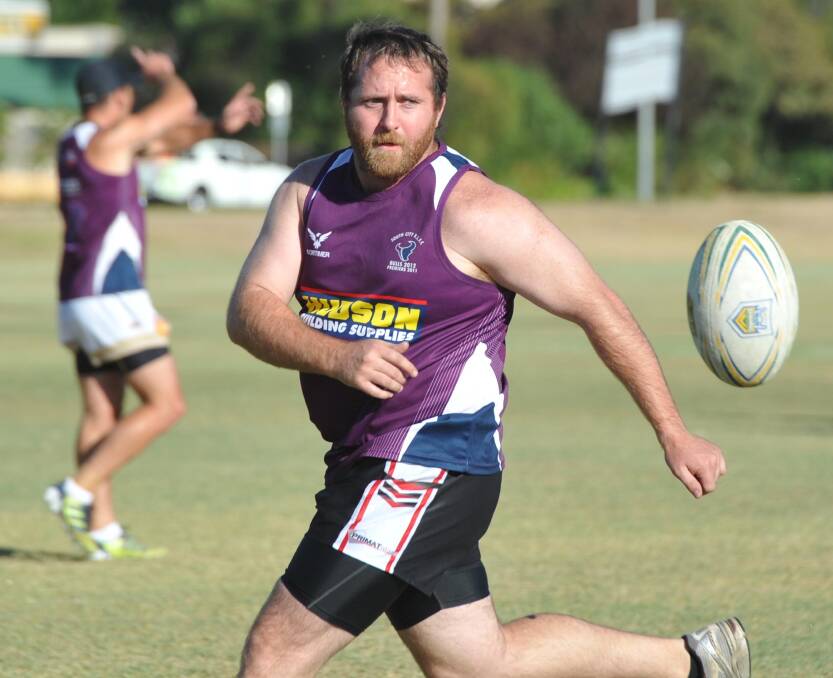 Former Southcity enforcer John Makeham has signed with rival club Junee.