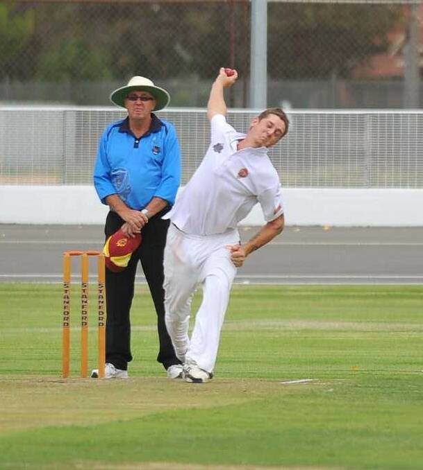 Adam Newcombe bowls for Lake Albert. Picture: Kieren L Tilly