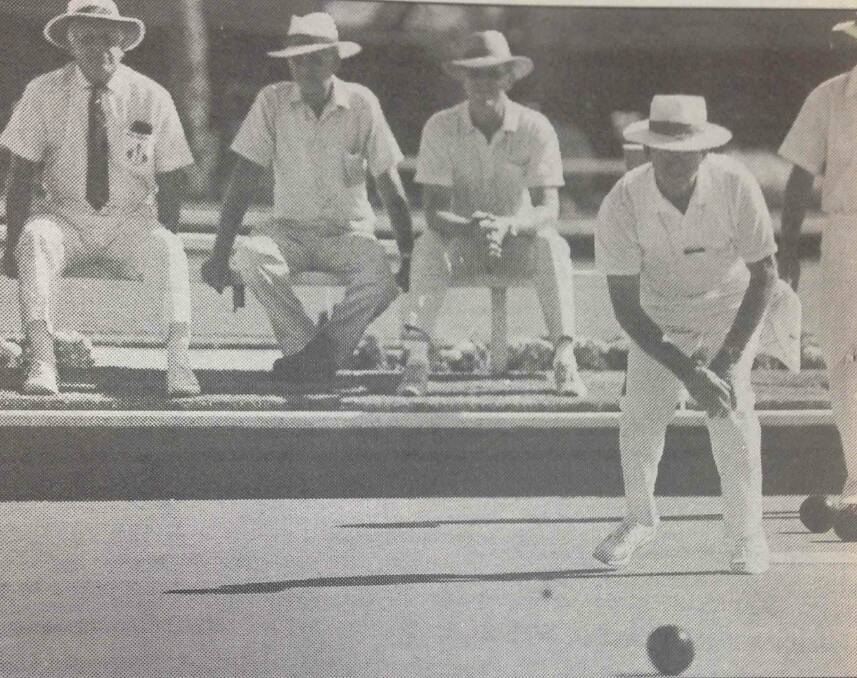 Col Dyce of Coolamon gets his bowl away in his match against Roy Jones of Wagga City.