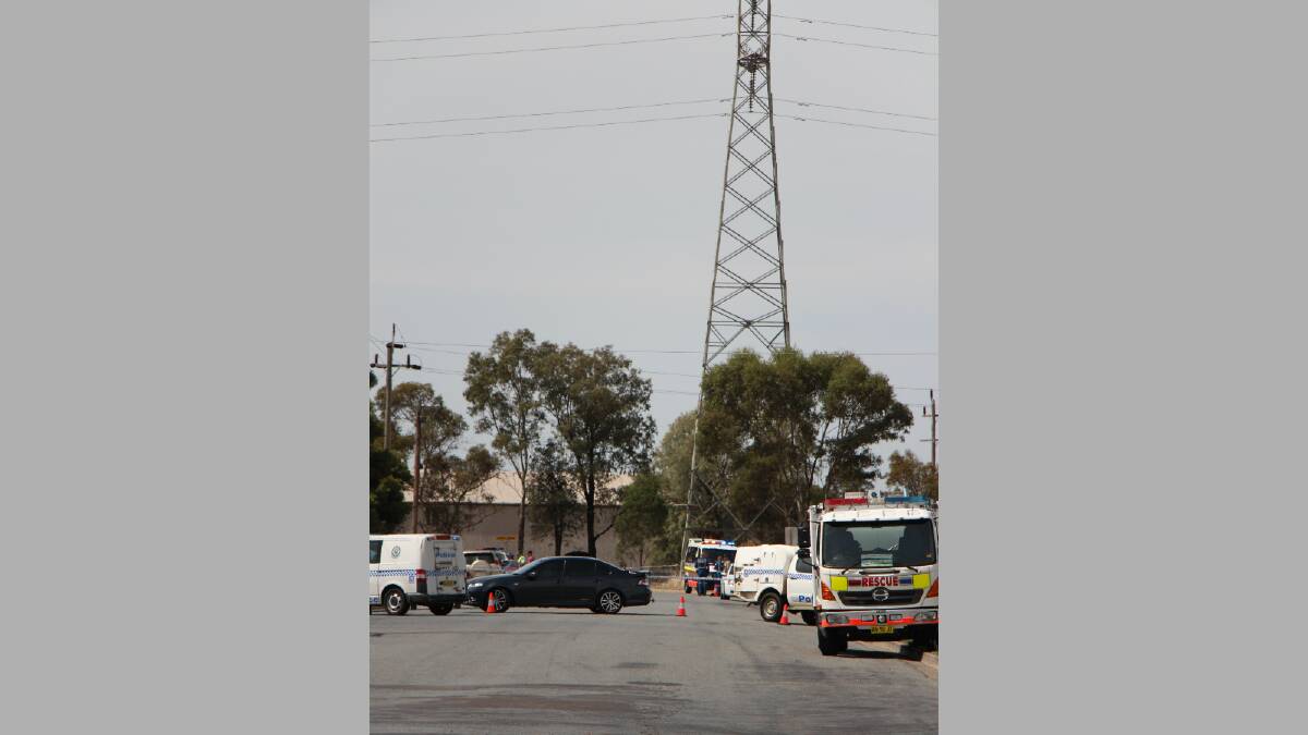 A critical incident investigation has been launched following the death of a man in Wagga on Sunday afternoon. Picture: Andrew Pearson