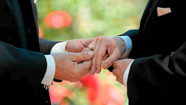 Celebrants ‘must marry’ gay couples