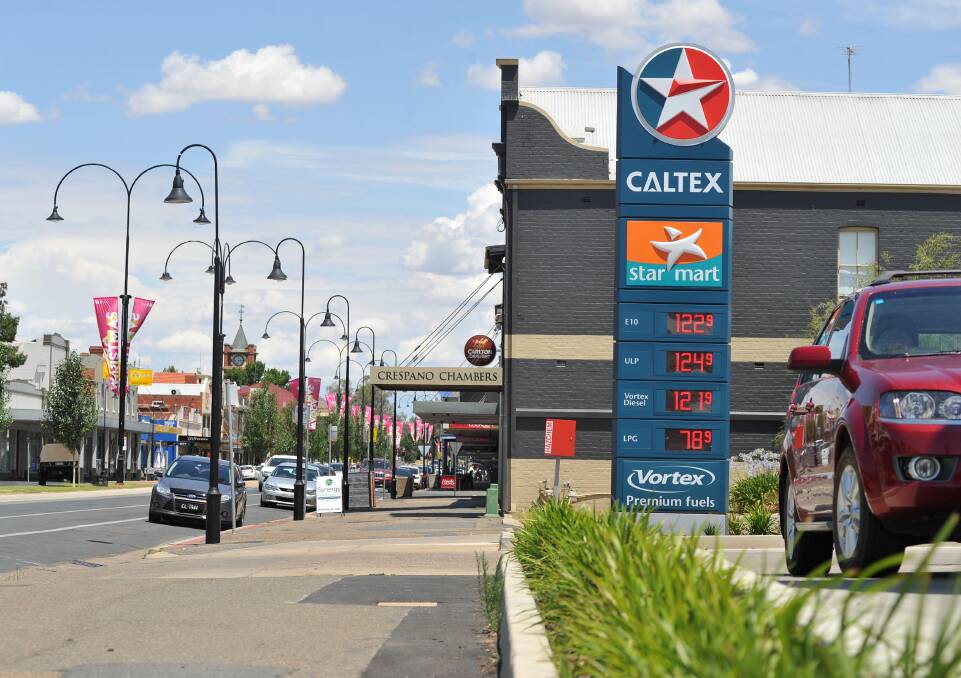 One Wagga driver is urging motorists to shop around during holiday travel to find the best fuel prices. Picture: Laura Hardwick