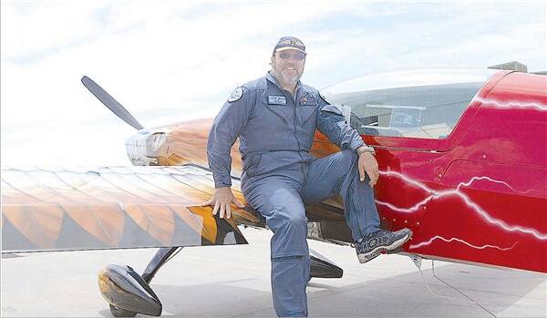 champion pilot killed in crash