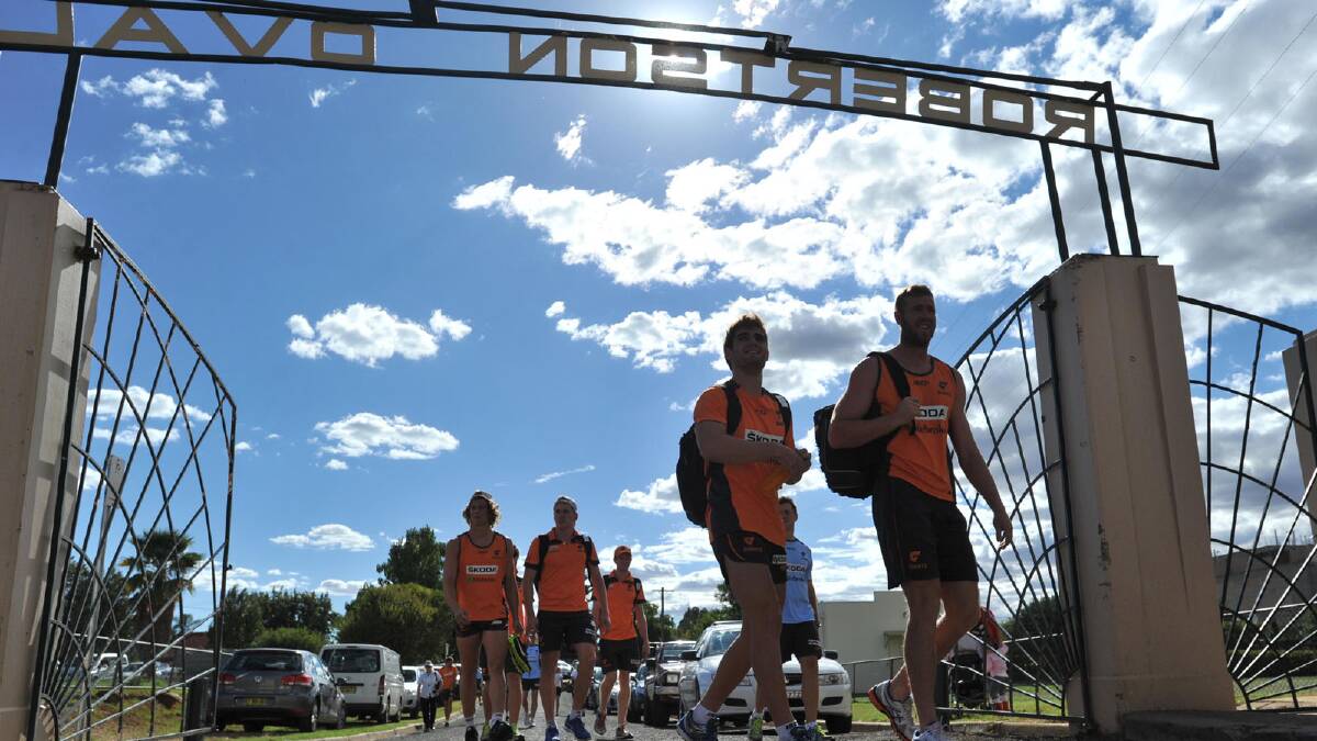 BIG GAME: Wagga residents and football players have taken to social media as the two teams arrive in Wagga for the NAB Cup. Picture: Les Smith