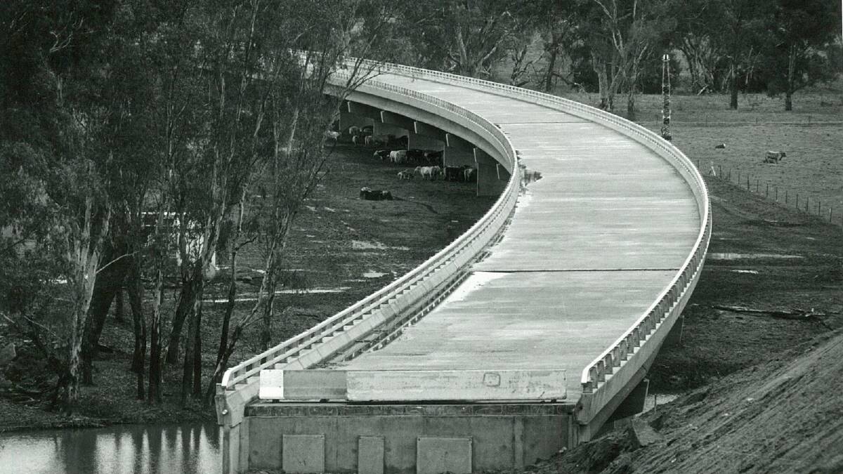 The Gobbagombalin Bridge, or Gobba Bridge, under construction in 1997. Picture: Riverina Media Group