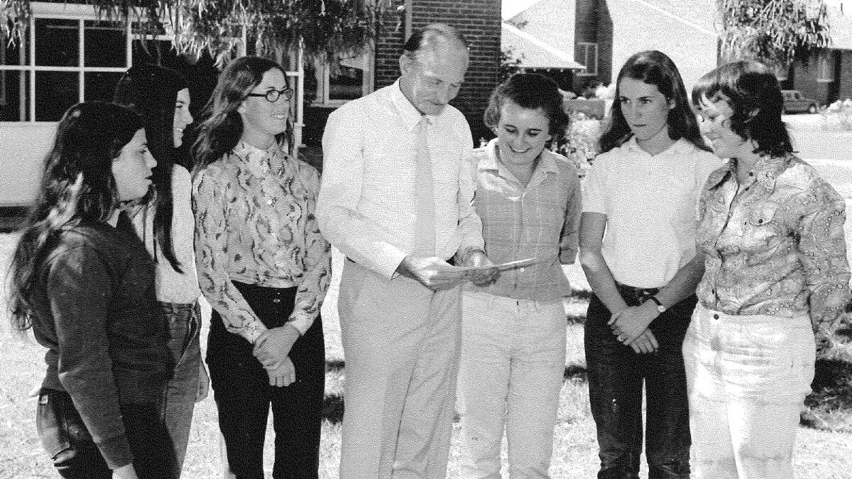Don Joyes speaks with female Diploma students. Date unknown. Picture: Regional Archives/Wagga and District Historical Society