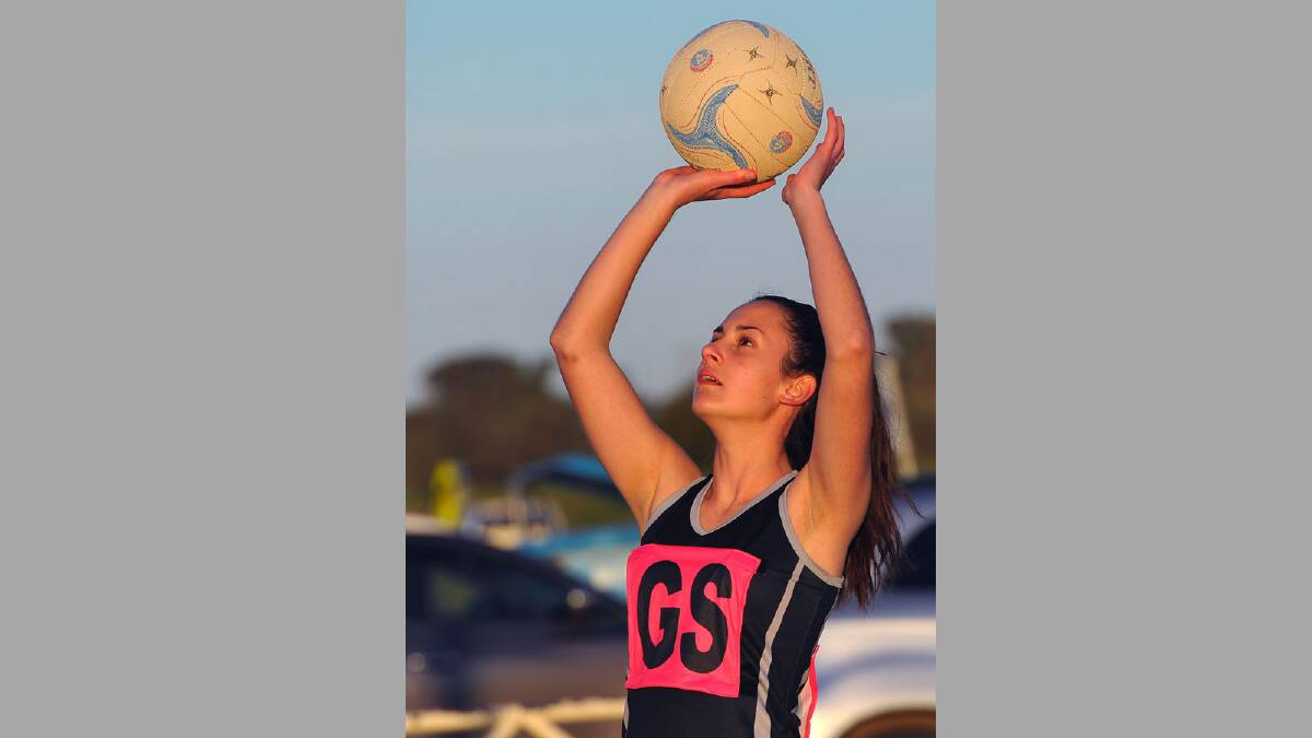 First grade netball. Panthers v New Kids Aces. Panthers' Bonnie Higgins. Picture: Addison Hamilton