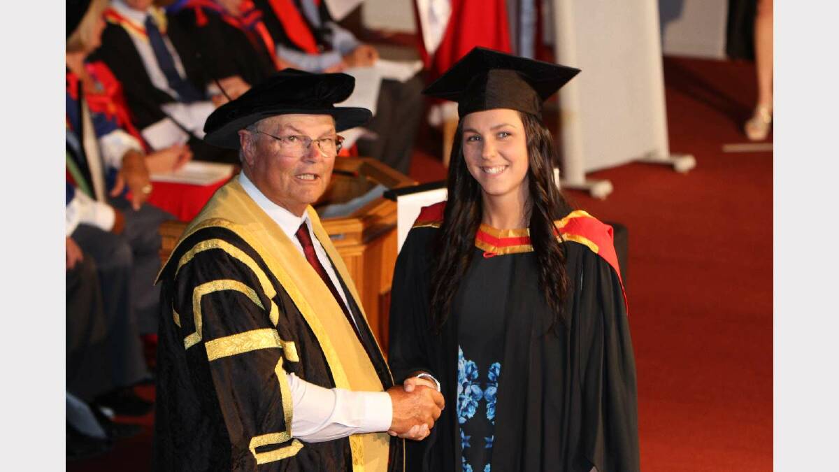 Graduating from Charles Sturt University with a Bachelor of Equine Science is Sinead Moran. Picture: Daisy Huntly