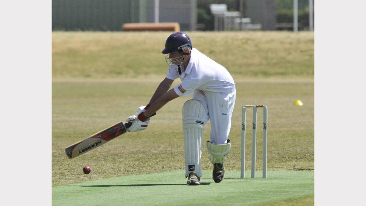 U15s CRICKET: Lake Albert v Wagga RSL at Parramore Park. Lake Albert's Hayden Lestrange stretches for a wide ball. Picture: Les Smith
