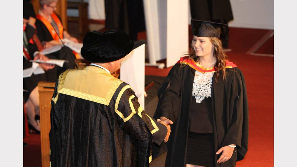 Graduating from Charles Sturt University with a Bachelor of Medical Radiation Science (Medical Imaging) is Kayla Hogan. Picture: Daisy Huntly