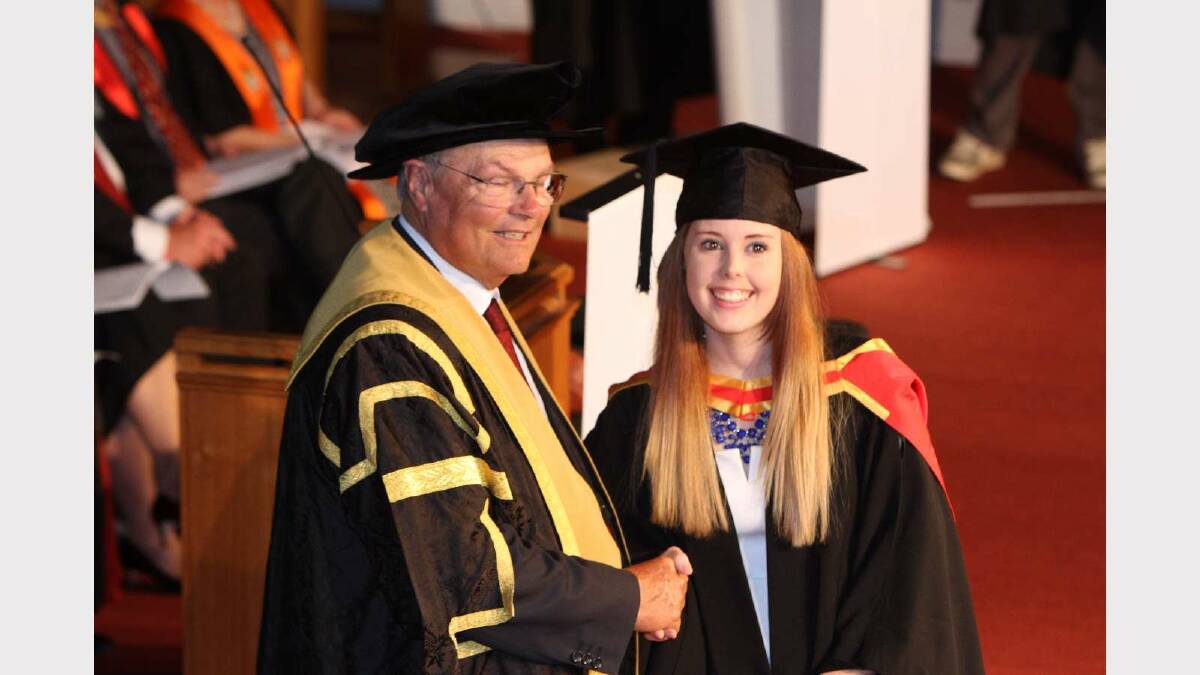 Graduating from Charles Sturt University with a Bachelor of Medical Radiation Science (Medical Imaging) is Laura Fealy. Picture: Daisy Huntly