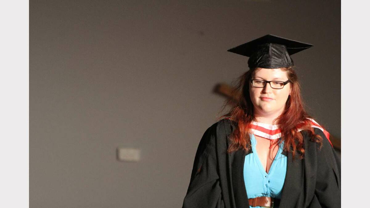 Graduating from Charles Sturt University with a Bachelor of Arts (Fine Arts) is Jessica Sinclair. Picture: Daisy Huntly