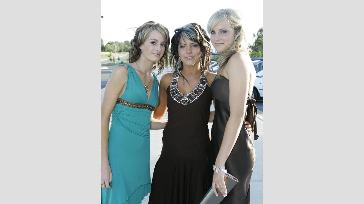 Carlie Webb, Rhiannon Disljenkovic and Sam Cheney at the Mater Dei Year 10 formal in 2005. Picture: Les Smith