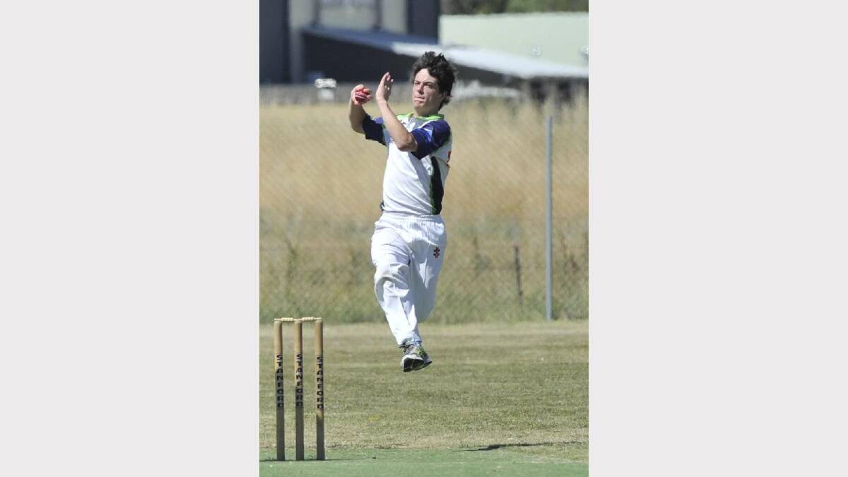 U15s CRICKET: South Wagga v Wagga City at Parramore Park. Tim Banks runs in for Wagga City. Picture: Les Smith