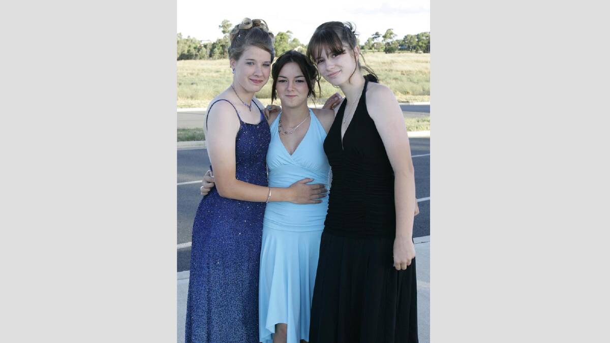 Cynthia Siemsen, Jessica Cosgrove and Cassie Flanagan at the Mater Dei Year 10 formal in 2005. Picture: Les Smith